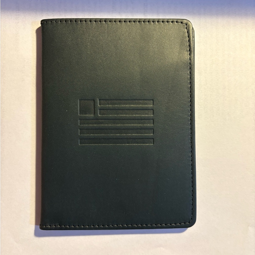 Passport Holder/Travel Wallet, Full Grain Leather, Black.  NIB